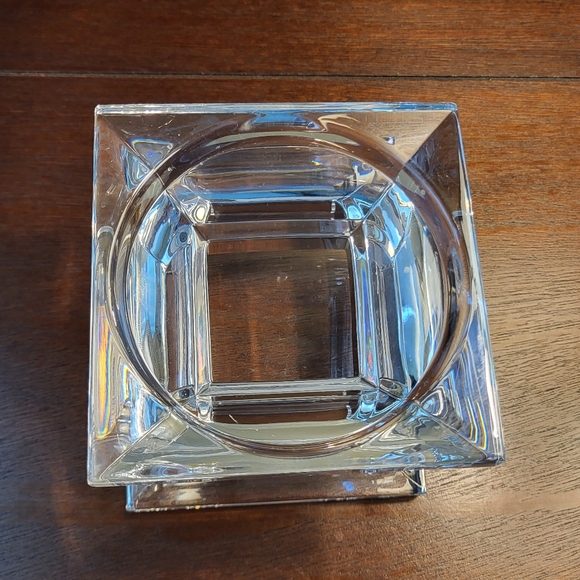 Waterford Crystal Metropolitan Square Pillar 3.5" Candle Holder - Picture 7 of 7